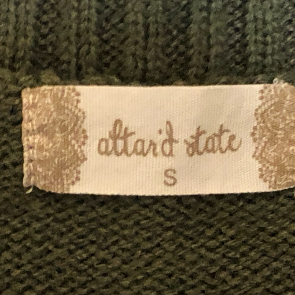Altar’d State Olive Green Y2K Cropped Long Sleeve Embroidered Flower Sweater SzS - Picture 7 of 12